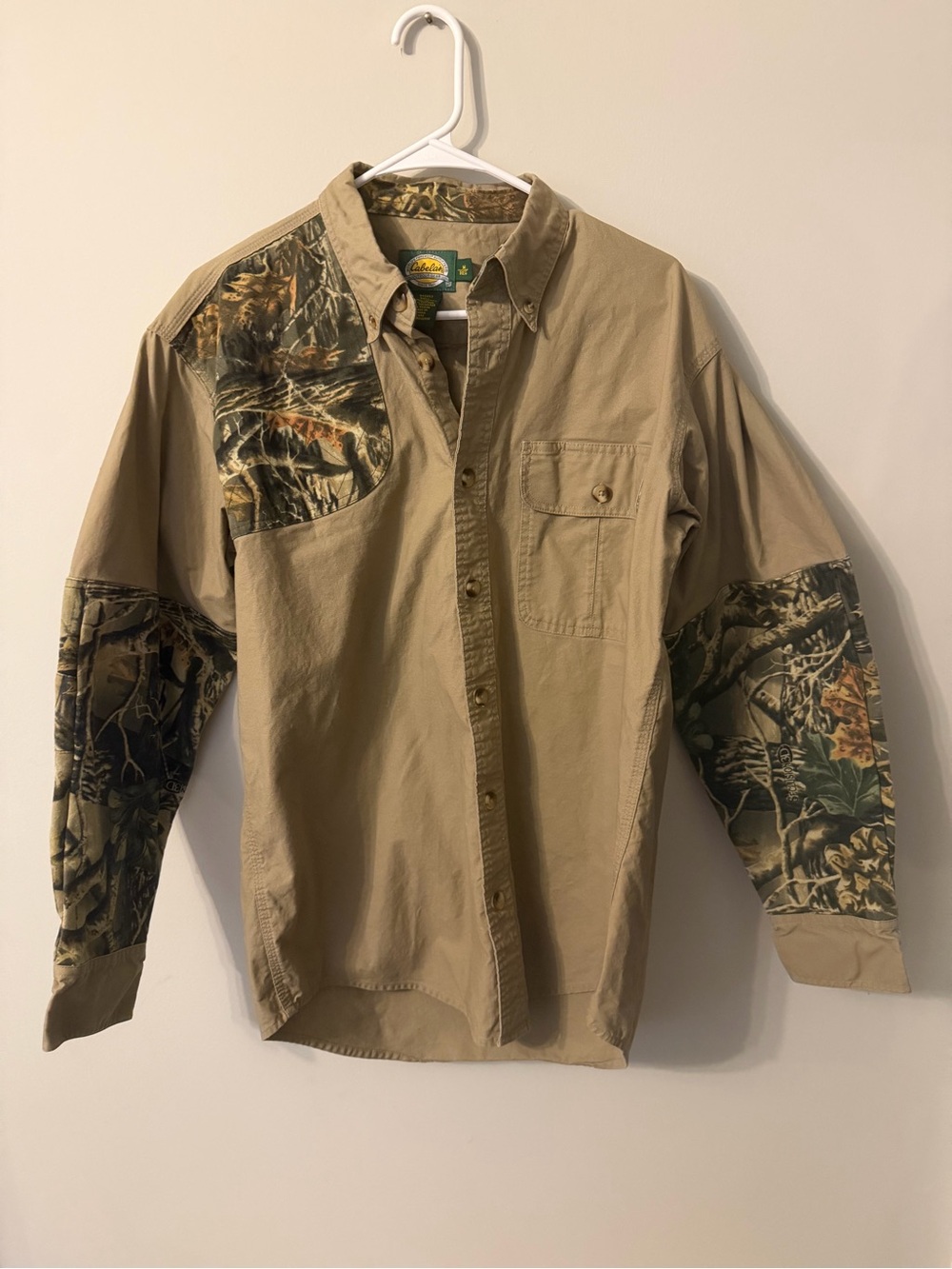 Cabela's Khaki Button-Up Shirt with Camouflage Panels M